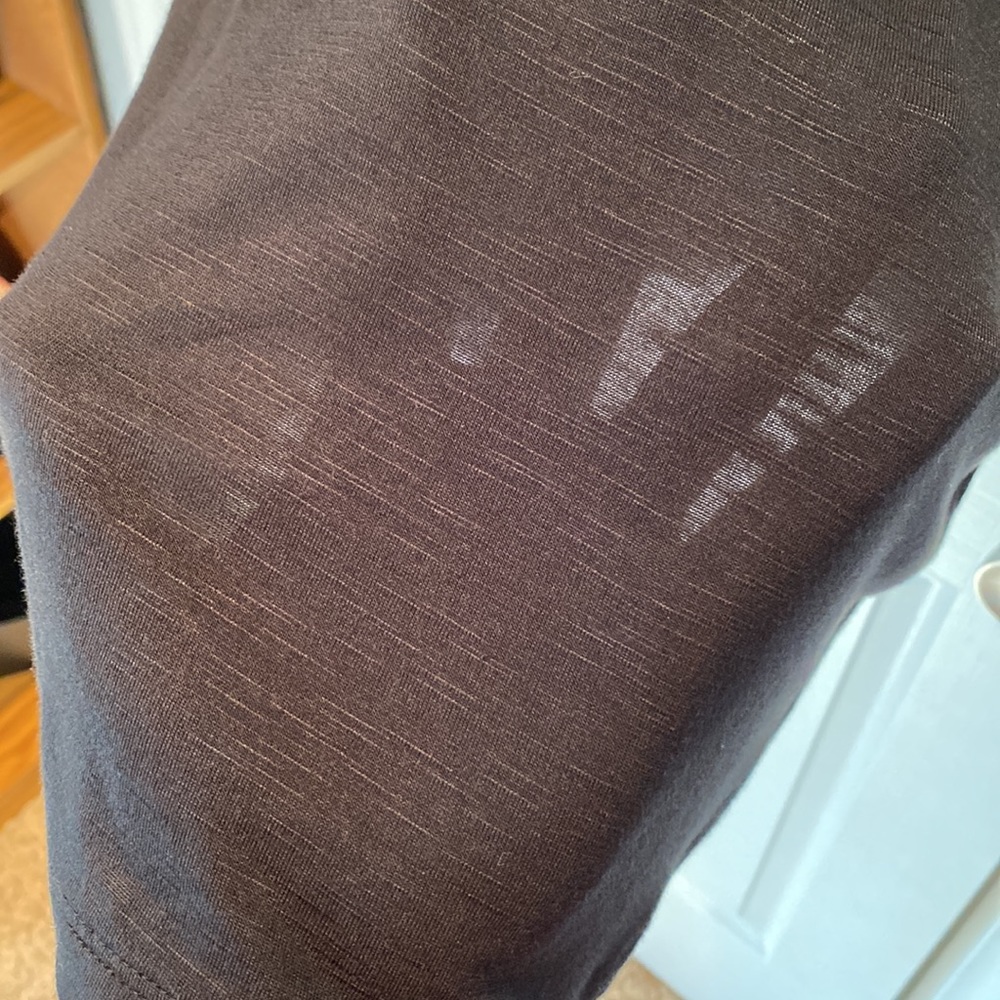 V neck basic tee - Picture 6 of 6